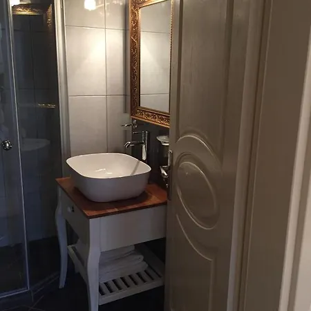 Hotel Kamelya *